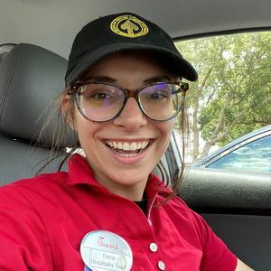 Meet your Posher, Elena